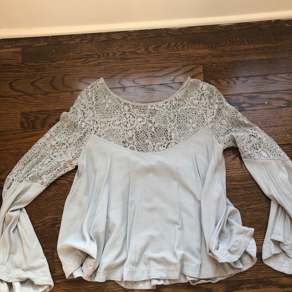 Free people flowey blouse in grey size L